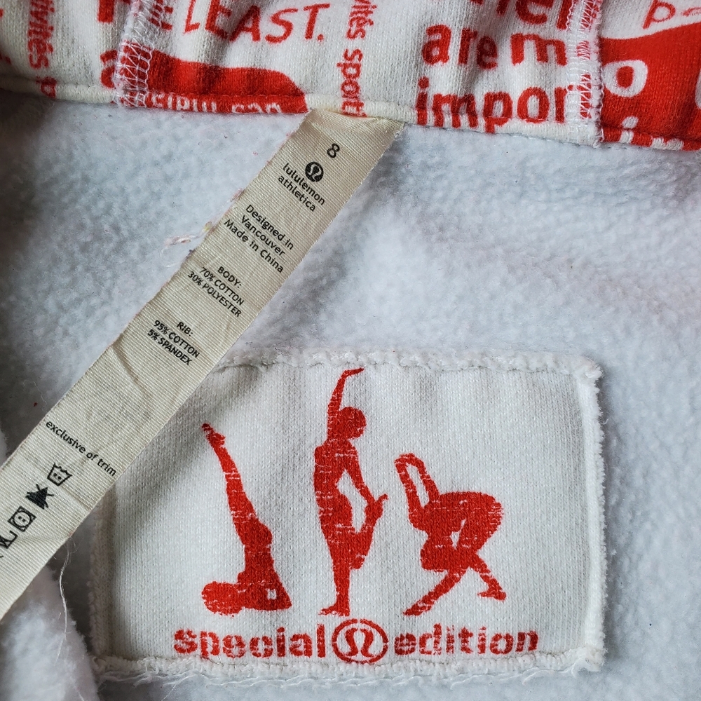 Lululemon Special edition scuba 8